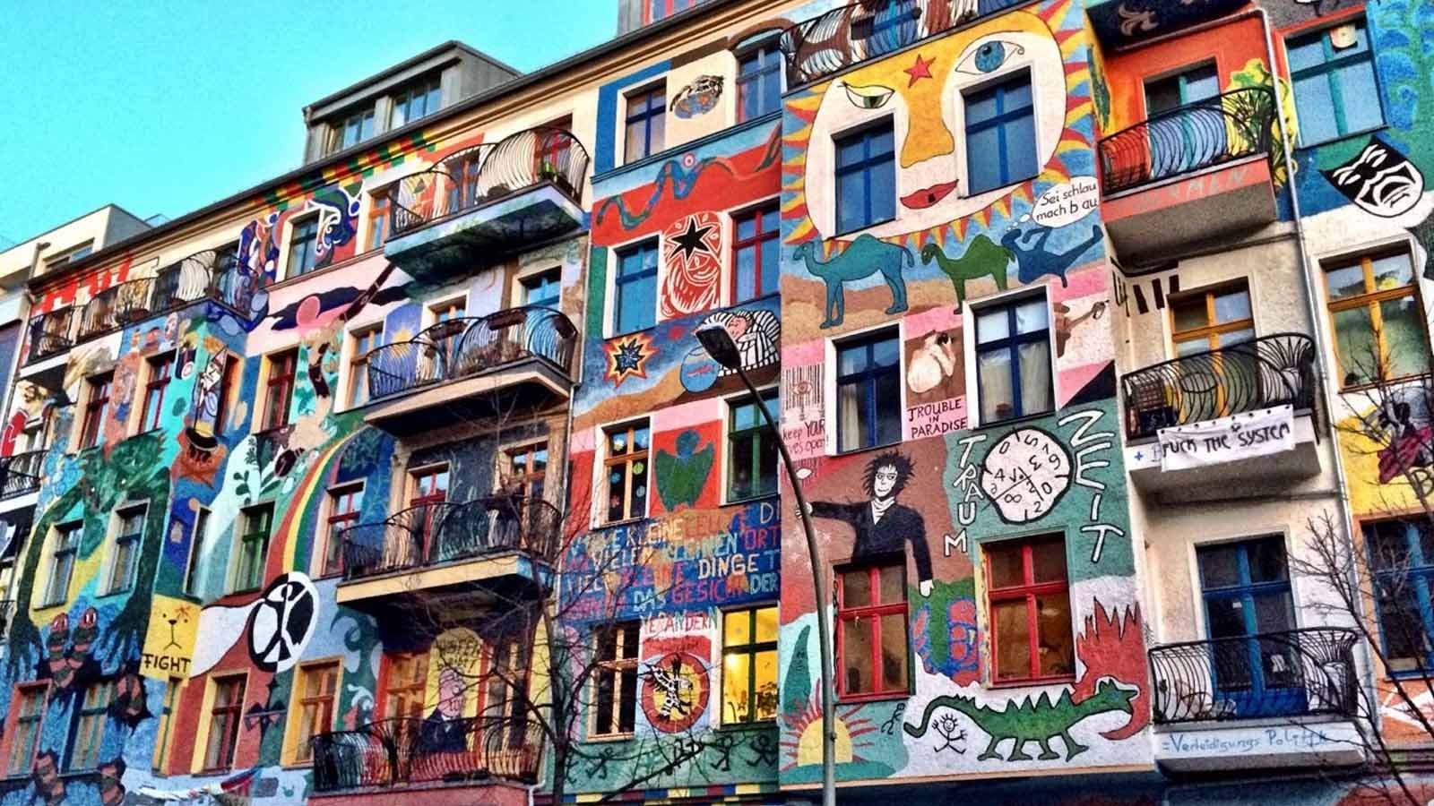 10 tác phẩm nghệ thuật đường phố nổi tiếng nhất thế giới