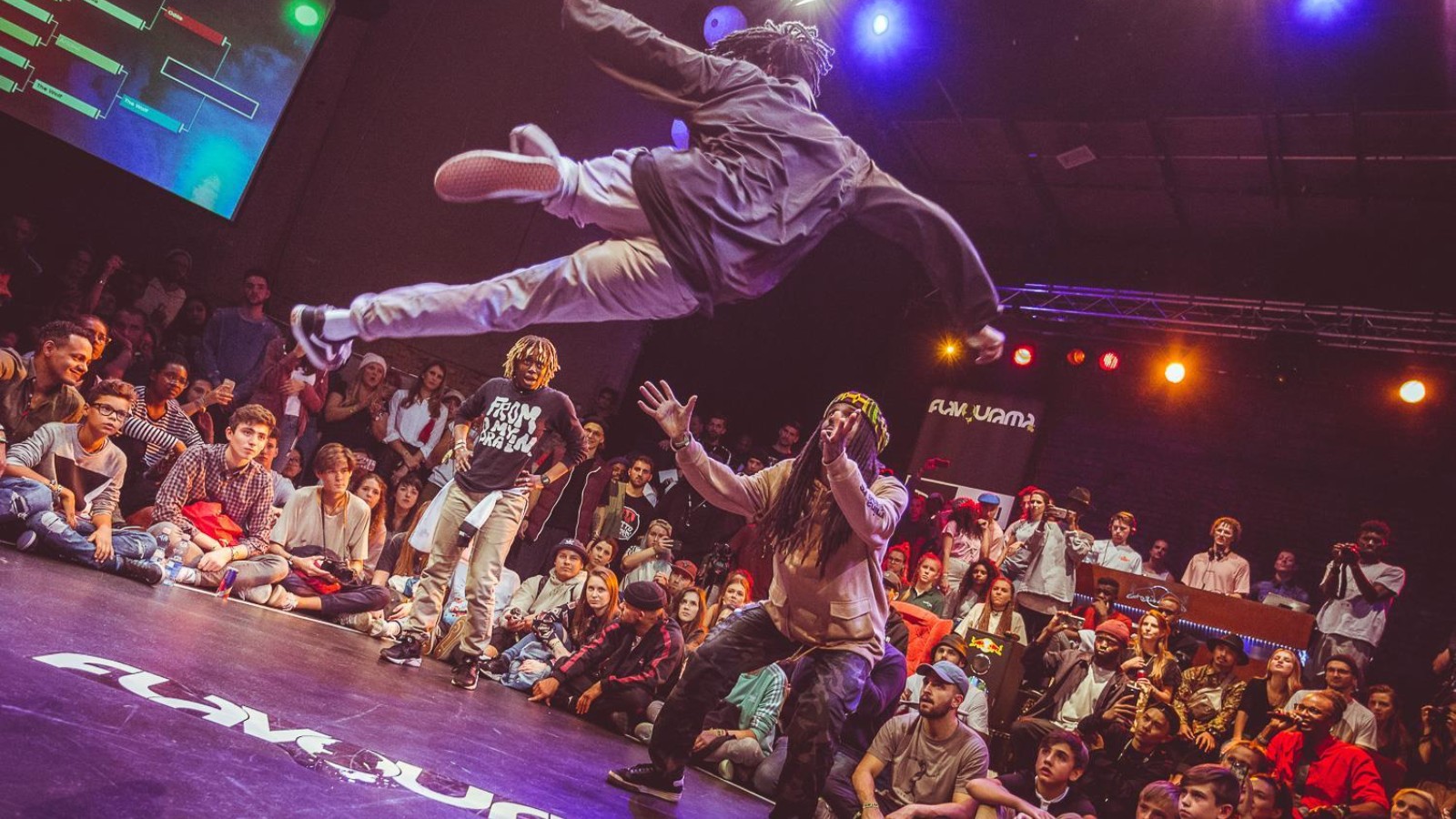 ĐI THI ĐẤU ĐỂ LÀM GÌ NẾU KHÔNG ĐỂ THẮNG GIẢI?