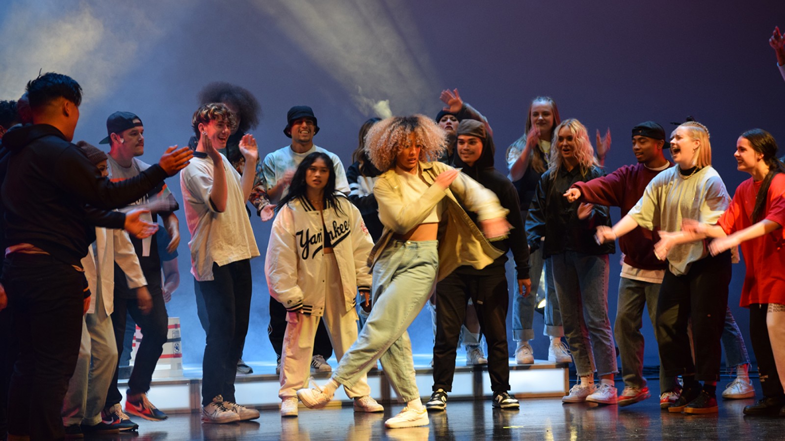 Mạng xã hội đang tác động thế nào đến văn hóa Hip Hop?
