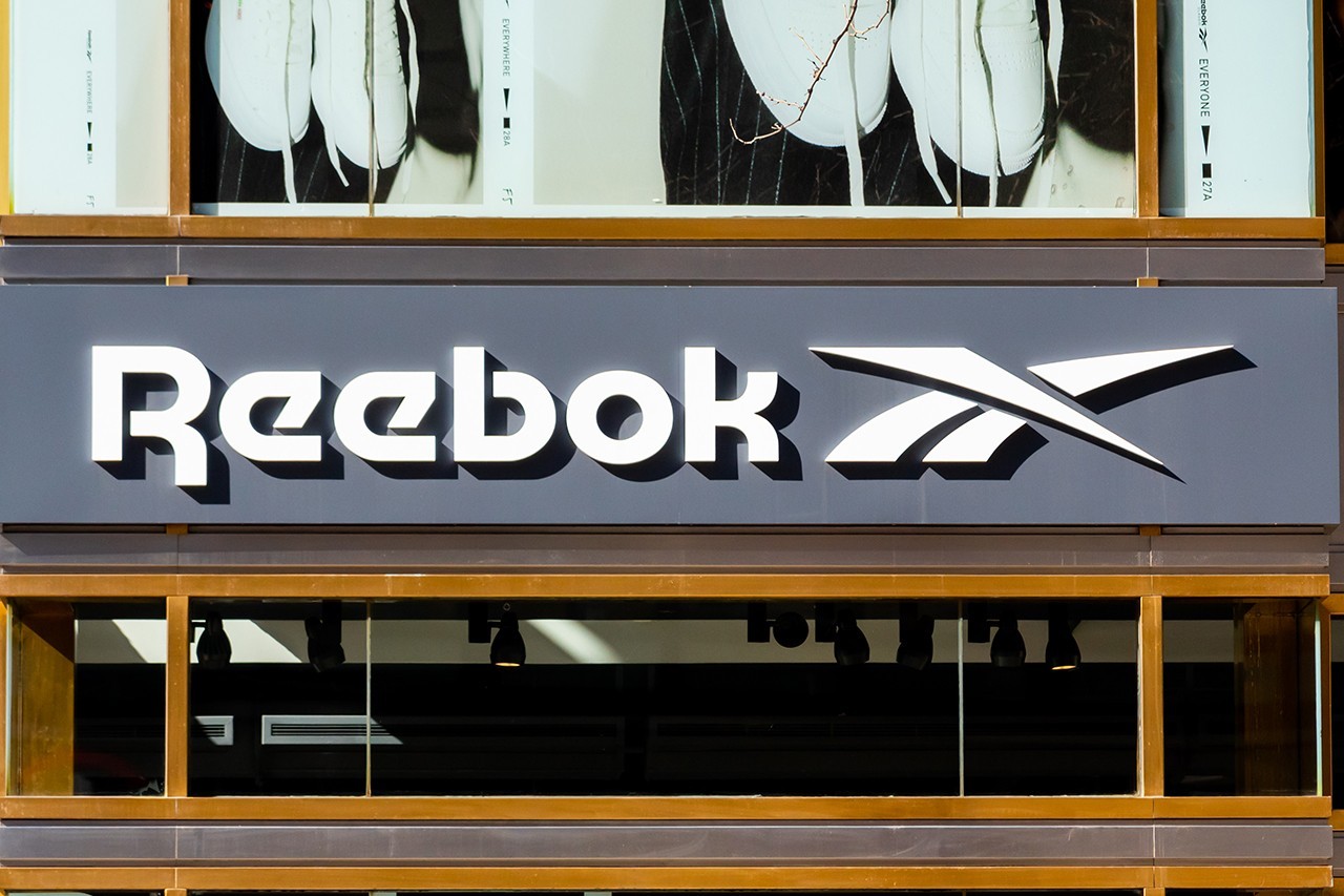 Reebok sẽ chính thức có chủ mới sau thương vụ 2.5 tỉ USD giữa adias và Authentic Brands Group