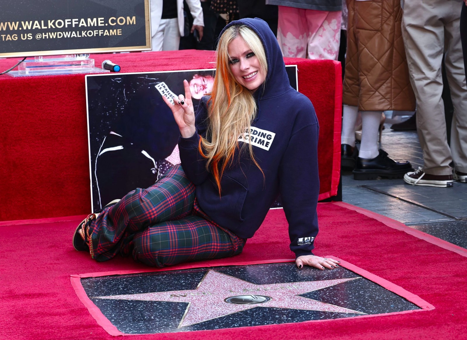 Sau 20 năm, Sk8er Boi - Avril Lavigne nhận được ngôi sao trên Đại lộ Danh vọng Hollywood