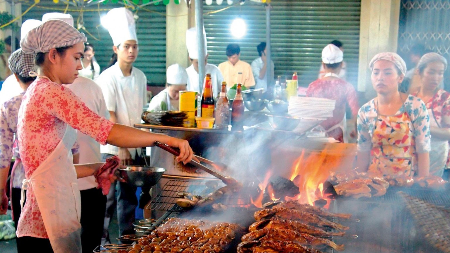Thế mạnh của ẩm thực đường phố Việt Nam là gì?