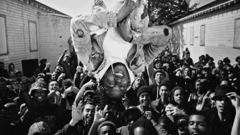 “Alright” của Kendrick Lamar được vinh danh là Bài hát Hip Hop hay nhất trong cả kỷ nguyên phát trực tuyến của Spotify!
