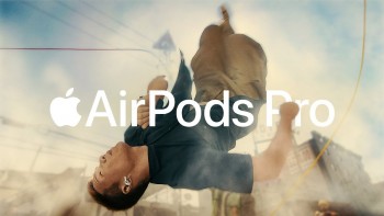 Apple mang nhiều chất liệu của văn hóa đường phố vào quảng cáo tai nghe, vậy hãy thử xem tiếp theo sẽ là gì.