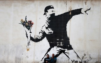 Banksy - Ẩn mình để làm những điều lớn lao