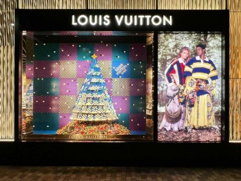 Bí mật mà LEGO mang đến cho Louis Vuitton vào dịp lễ năm nay