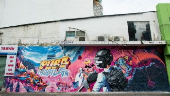 Bức Graffiti mới xuất hiện tại Quận 1, gửi đến hơn 1 triệu thành viên trong cộng đồng PUBG Mobile Việt Nam