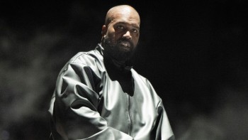 CUỐI CÙNG KANYE WEST CŨNG RA MẮT “BULLY”!