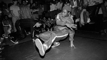 Khám phá sự ra đời của B-Boy ở New York những năm 70