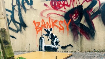 Lộ diện giọng nói thật của Banksy?