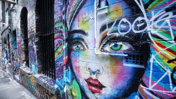Người bị mù màu có thể thưởng thức tác phẩm nghệ thuật đường phố hay không?