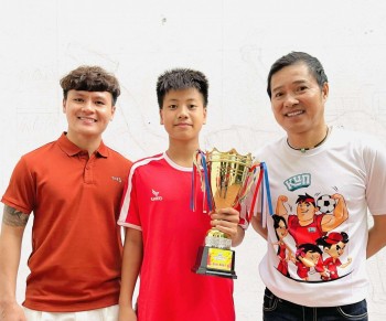 Nguyễn Việt Anh vô địch giải đấu KUN FREESTYLE FOOTBALL CHAMPIONSHIP - Màn so găng căng thẳng với Đào Quang Tùng
