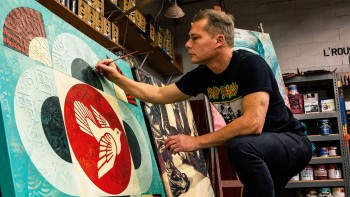 Shepard Fairey - Từ trượt thủ cho đến nghệ sĩ đường phố
