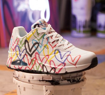 Skechers Việt Nam chính thức cho ra mắt bộ sưu tập hợp tác với nghệ sĩ Street Art James Goldcrown