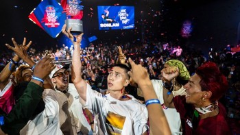 Sơn Lâm lập cú đúp Red Bull Dance Your Style USA - Tự hào Việt Nam trên sân khấu quốc tế