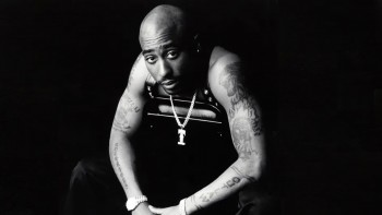 Sự nghiệp ngắn ngủi nhưng đầy tiếng vang của Tupac