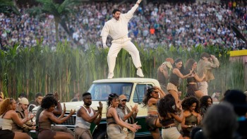 Top 5 màn biểu diễn Super Bowl Halftime Show được xem nhiều nhất mọi thời đại