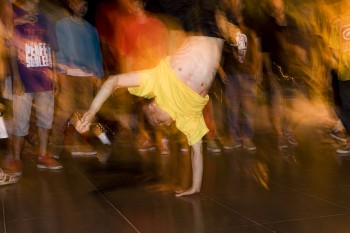 Văn hóa tập nhảy buổi đêm, một lý do cho đam mê tồn tại?
