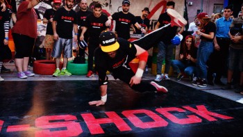 VÌ SAO DÂN HIP HOP LẠI YÊU THÍCH ĐỒNG HỒ G-SHOCK ĐẾN NHƯ VẬY?