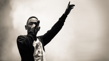 Hoà Bình trở thành một tôn chỉ trong văn hoá Hip Hop như thế nào?