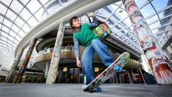 Vì sao Skateboarding có ảnh hưởng lớn đến Streetwear?